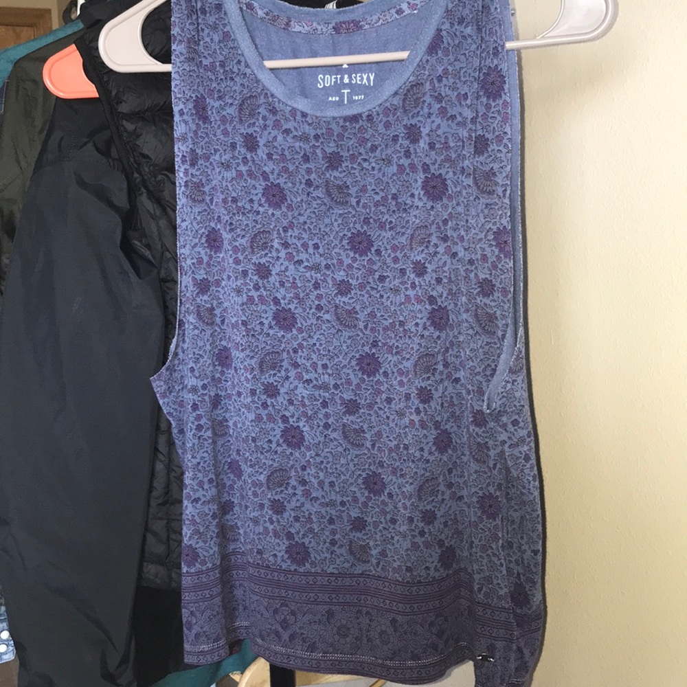 Floral tank